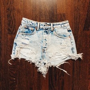Signature 8 Acid Wash Shorts